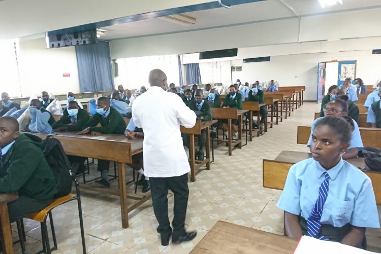 HIGH SCHOOL STUDENTS EDUCATIONAL TRIP ON CAREER DEVELOPMENT LECTURE AT THE MEDICAL PHYSIOLOGY LABORATORY